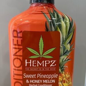 Hempz Sweet Pineapple & Honey Melon Conditioner - Orange with Green Artwork